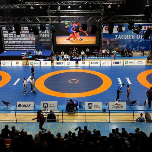 Internationales Ringerturnier in Zagreb ausgetragen auf Foeldeak Ringermatten
