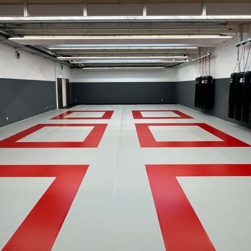 trainings center police force equiped by foeldeak